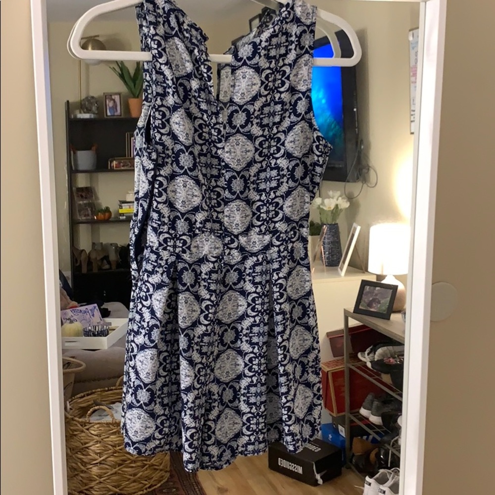 PATTERN ROMPER - Picture 2 of 3